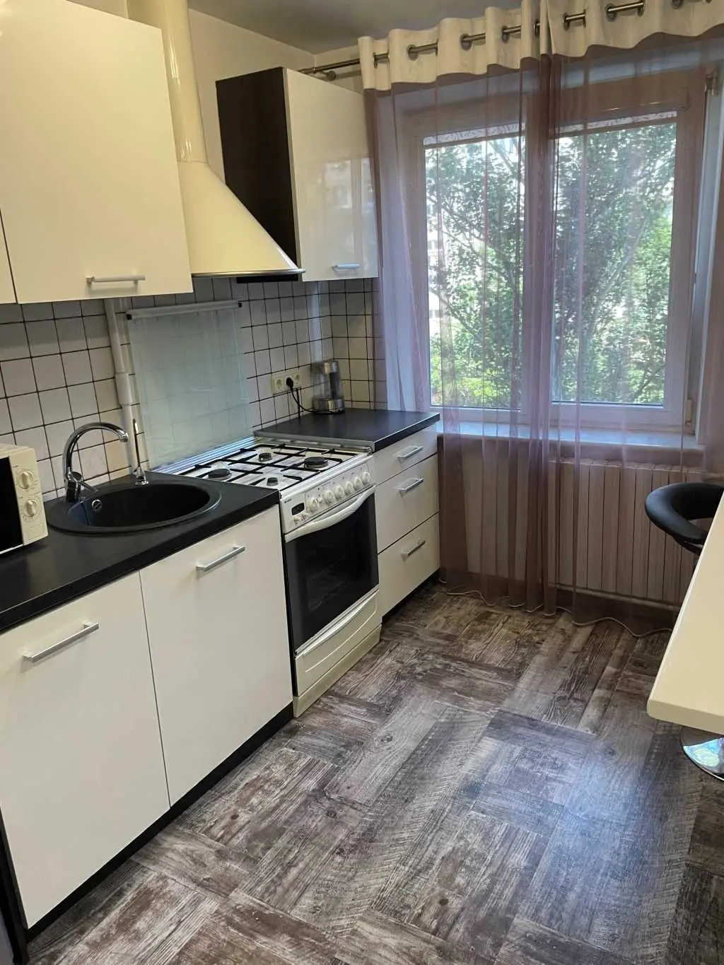 Фото Selling a 3-room apartment, 64 sq.m., Naberezhna Peremohy Street 98 Dnipro, price: 65000 USD, code 5386