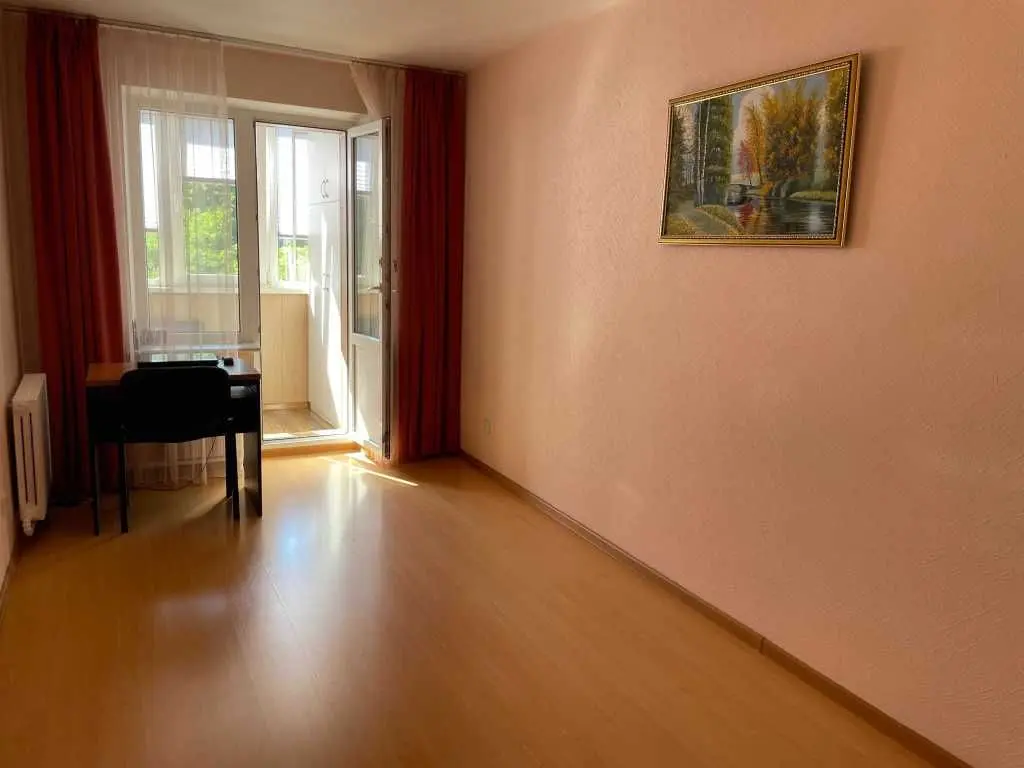 Фото Selling a 3-room apartment, 64 sq.m., Naberezhna Peremohy Street 98 Dnipro, price: 65000 USD, code 5386