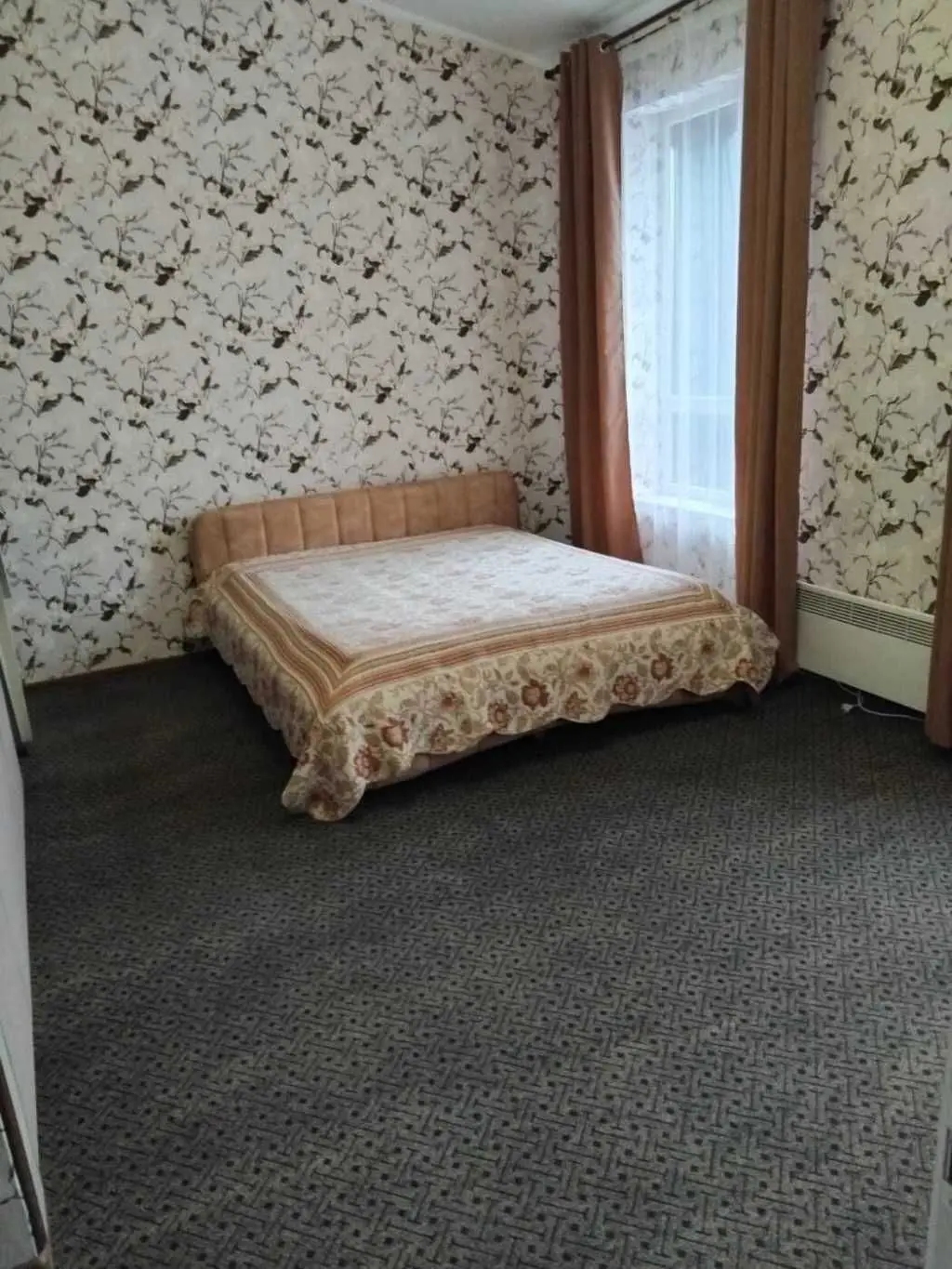 Фото Selling a 1-room apartment, 28 sq.m., Zavokzalnyi Lane  Boryspil, price: 37000 USD, code 5398