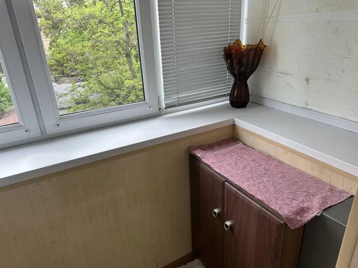 Фото Продаю 2 кімнатну квартиру, 58 кв. м, Всеволода Петріва вул. (Кирпоноса) 12 Київ, ціна: 30000 $, код 5399