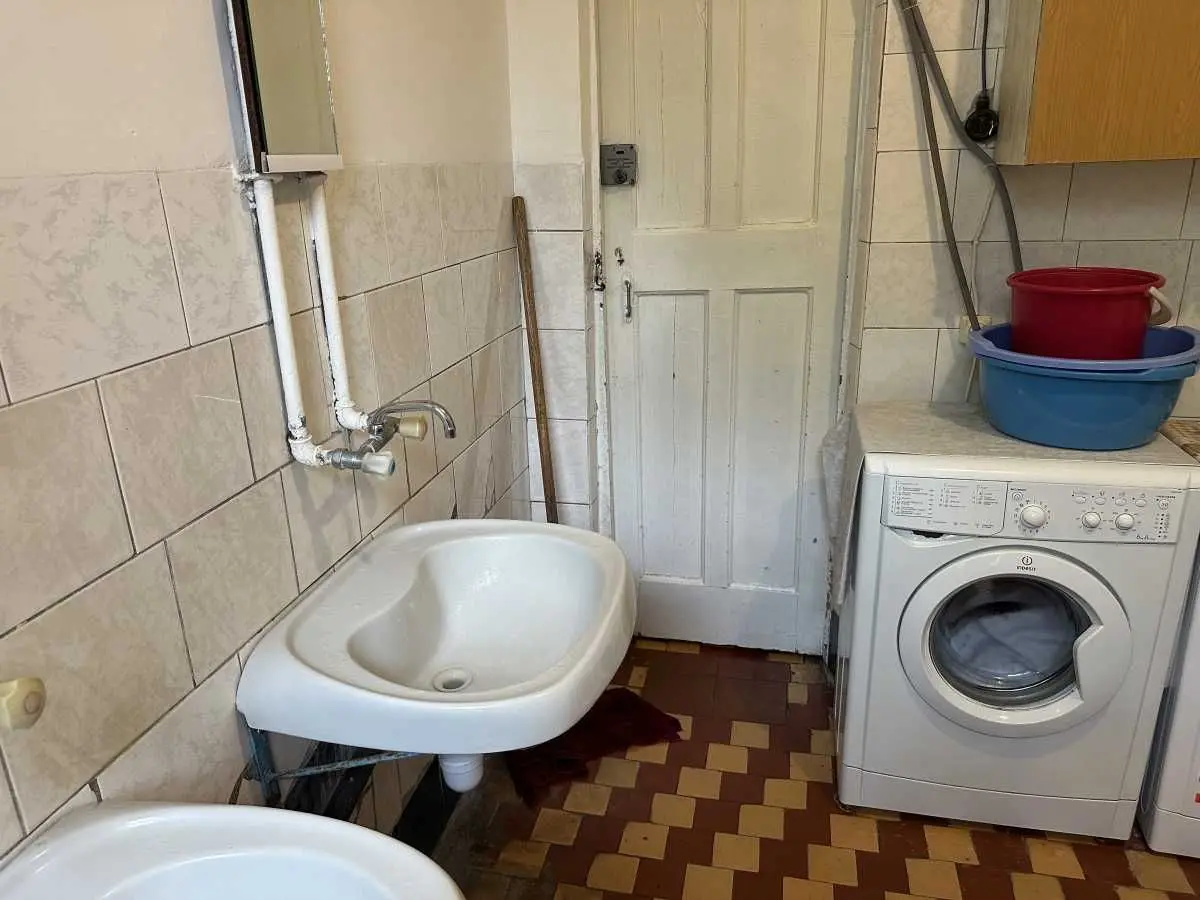 Фото Продаю 2 кімнатну квартиру, 58 кв. м, Всеволода Петріва вул. (Кирпоноса) 12 Київ, ціна: 30000 $, код 5399