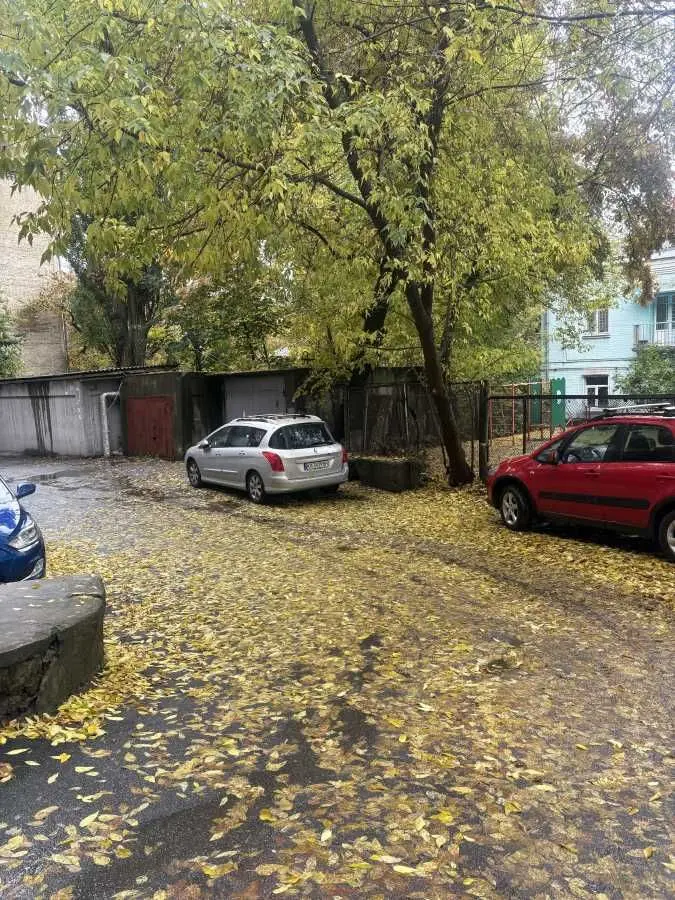 Фото Продаю 1 кімнатну квартиру, 36 кв. м, Микільсько-Ботанічна вул. 7/9 Київ, ціна: 75990 USD, код 5400