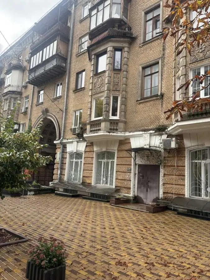 Фото Продаю 1 кімнатну квартиру, 36 кв. м, Микільсько-Ботанічна вул. 7/9 Київ, ціна: 75990 USD, код 5400