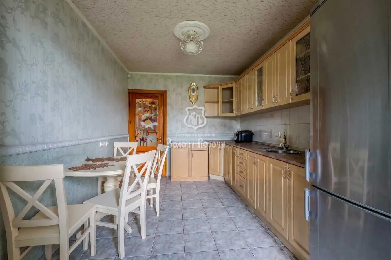 Фото Selling a 3-room apartment, 110 sq.m., Mezhyhirska Street 43 Kyiv, price: 150000 USD, code 5409