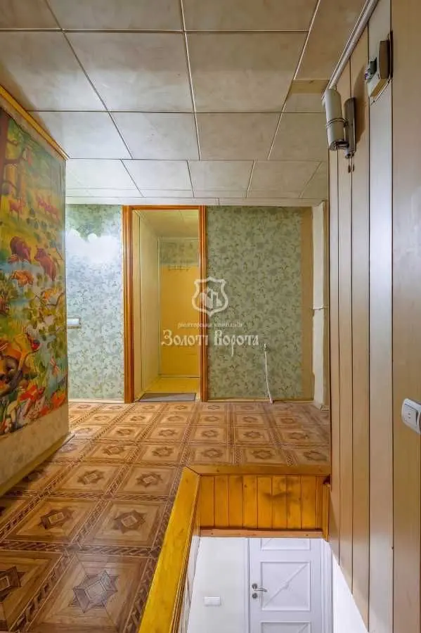Фото Selling a 3-room apartment, 110 sq.m., Mezhyhirska Street 43 Kyiv, price: 150000 USD, code 5409