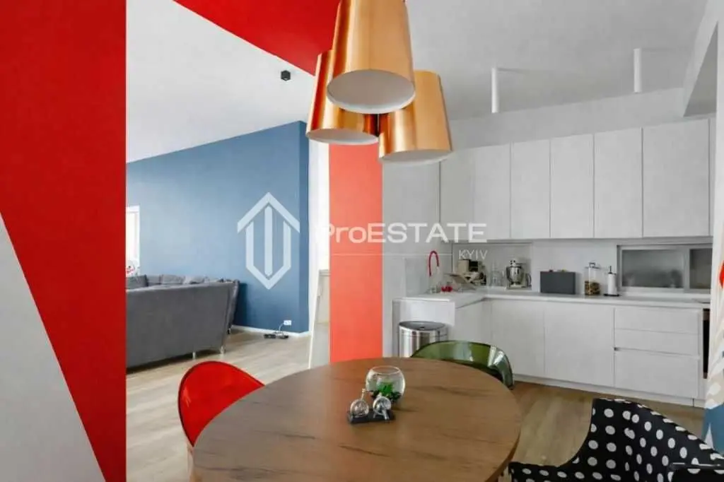 Фото Продаю 4-комнатную квартиру, 221 кв. м, Евгения Коновальца ул. (Щорса) 36 Киев, цена: 365000 USD, код 5422