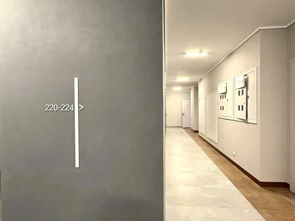 Фото Selling a 2-room apartment, 70 sq.m., Kudriashova Lane  Kyiv, price: 140000 USD, code 5424