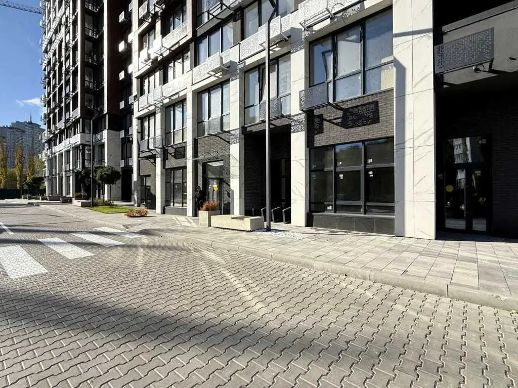 Фото Selling a 2-room apartment, 70 sq.m., Kudriashova Lane  Kyiv, price: 140000 USD, code 5424