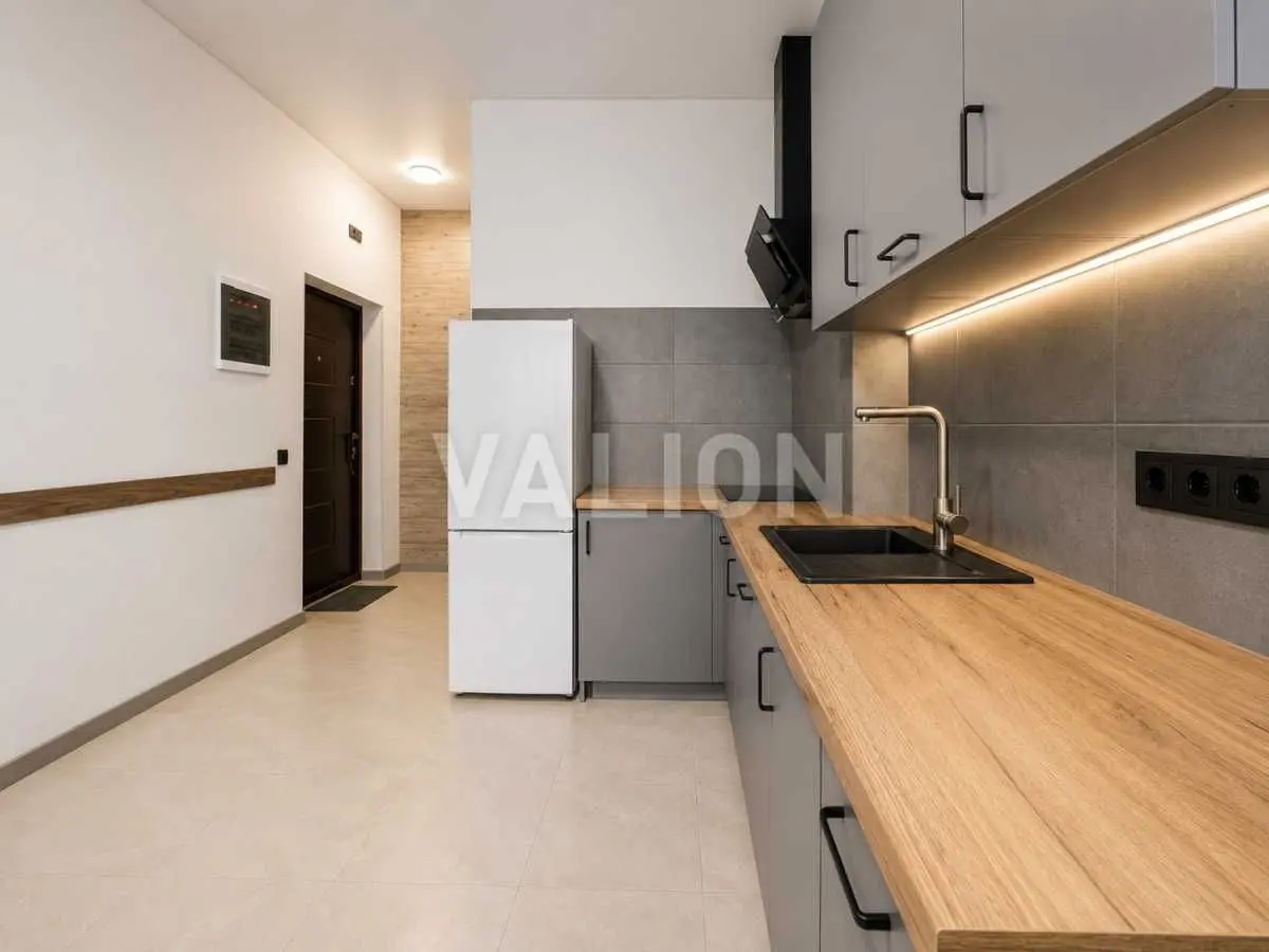 Фото Selling a 1-room apartment, 30.5 sq.m., Pershotravneva Street 24В Vyshneve, price: 54000 USD, code 5427