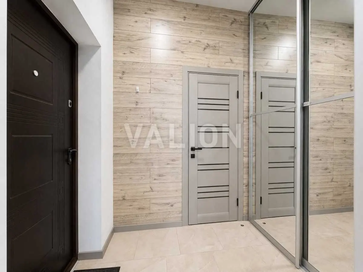 Фото Selling a 1-room apartment, 30.5 sq.m., Pershotravneva Street 24В Vyshneve, price: 54000 USD, code 5427