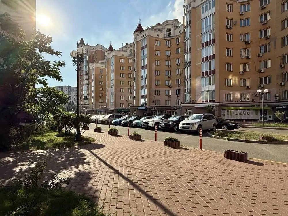 Фото Продаю 3 кімнатну квартиру, 127 кв. м, Оболонська набережна 3 Київ, ціна: 420000 USD, код 5430