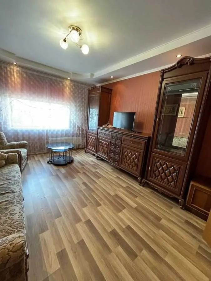 Фото Зняти 3 кімнатну квартиру, Костянтина Данькевича вул. 17 Київ в довгострокову оренду, ціна: 15000 UAH, код 5433