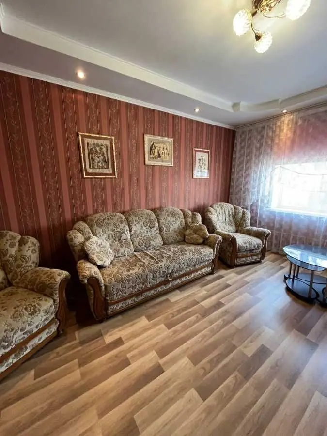 Фото Зняти 3 кімнатну квартиру, Костянтина Данькевича вул. 17 Київ в довгострокову оренду, ціна: 15000 UAH, код 5433