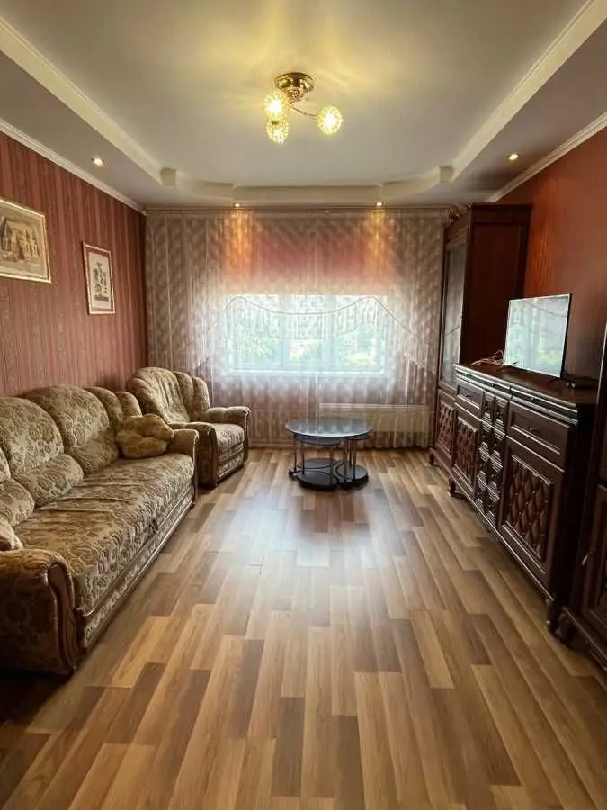 Фото Зняти 3 кімнатну квартиру, Костянтина Данькевича вул. 17 Київ в довгострокову оренду, ціна: 15000 UAH, код 5433