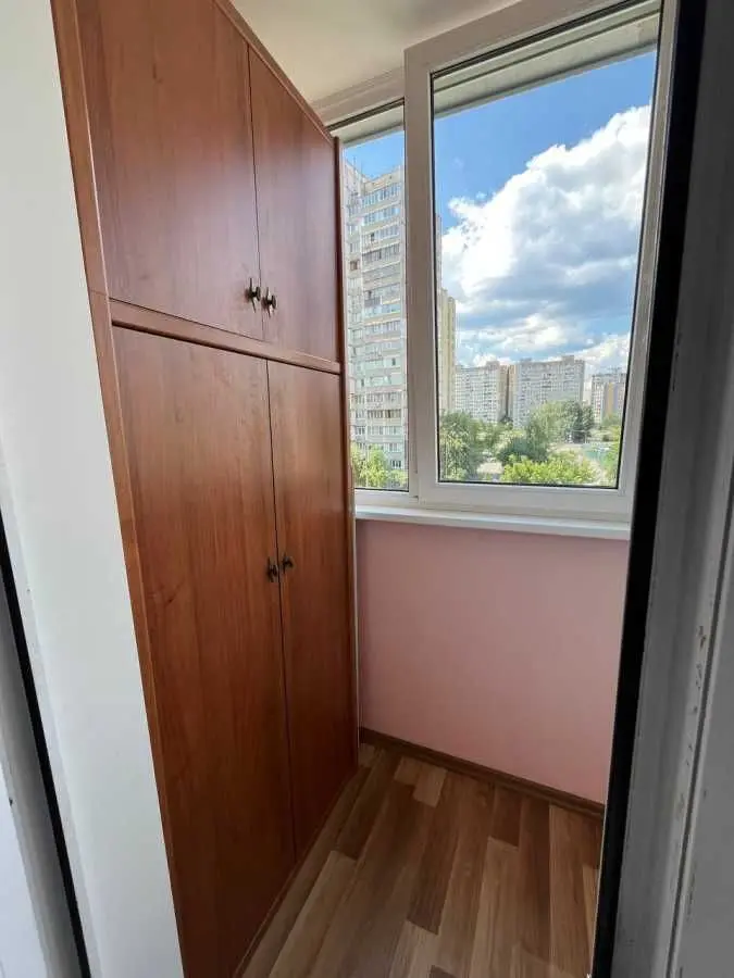 Фото Зняти 3 кімнатну квартиру, Костянтина Данькевича вул. 17 Київ в довгострокову оренду, ціна: 15000 UAH, код 5433