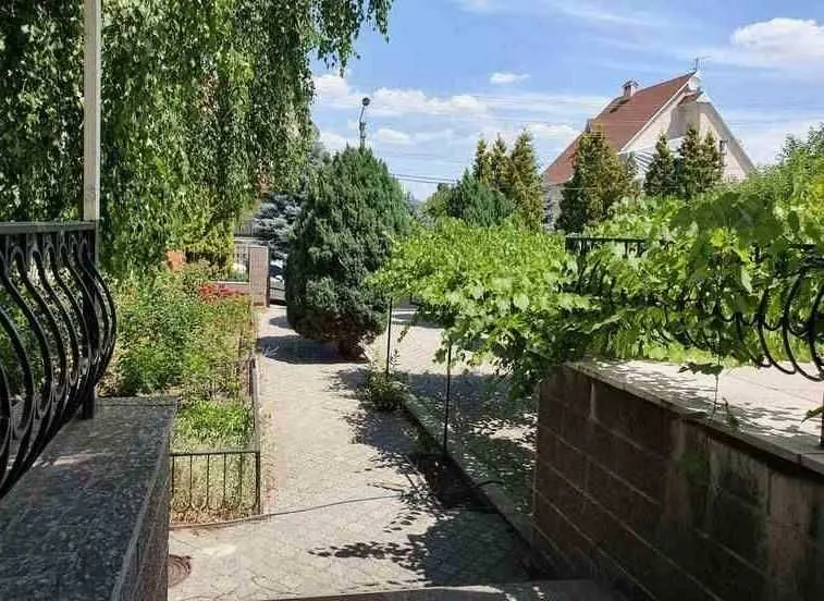 Фото Продаю будинок, 330 кв. м, Зоряна вул.  Дніпро, ціна: 135000 USD, код 5437