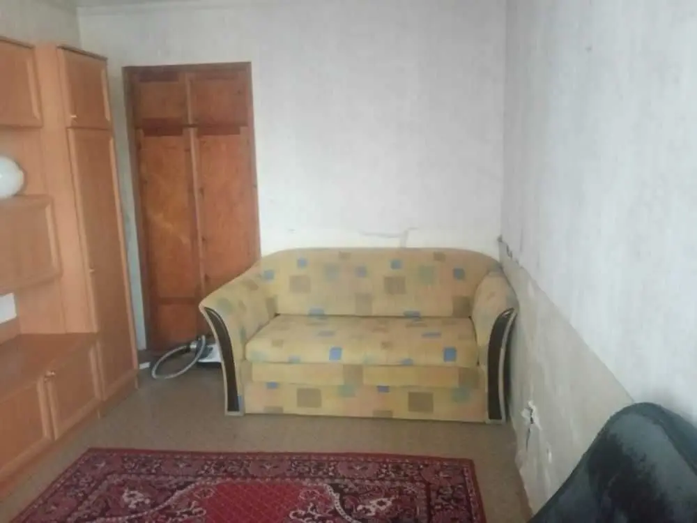Фото Selling a 1-room apartment, 30 sq.m., Naberezhna Peremohy Street 50 Dnipro, price: 24000 USD, code 5438