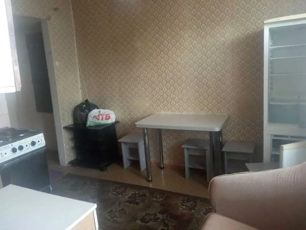 Фото Selling a 1-room apartment, 30 sq.m., Naberezhna Peremohy Street 50 Dnipro, price: 24000 USD, code 5438