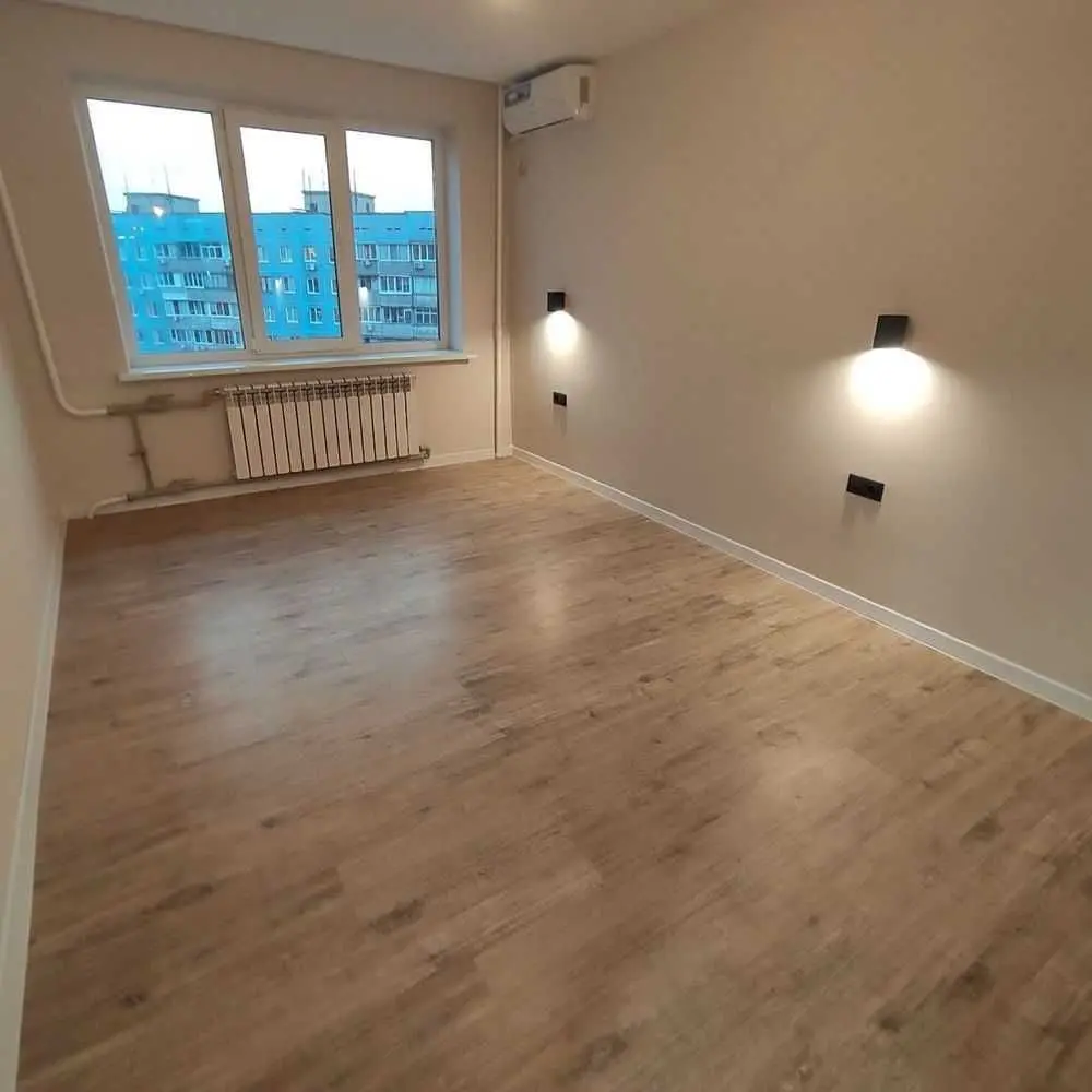 Фото Продаю 2-комнатную квартиру, 54 кв. м, Юрия Кондратюка ул. (Коммунаровская)  Днепр, цена: 57000 USD, код 5439