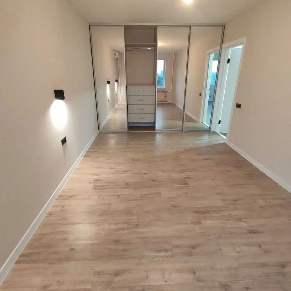 Фото Продаю 2-комнатную квартиру, 54 кв. м, Юрия Кондратюка ул. (Коммунаровская)  Днепр, цена: 57000 USD, код 5439