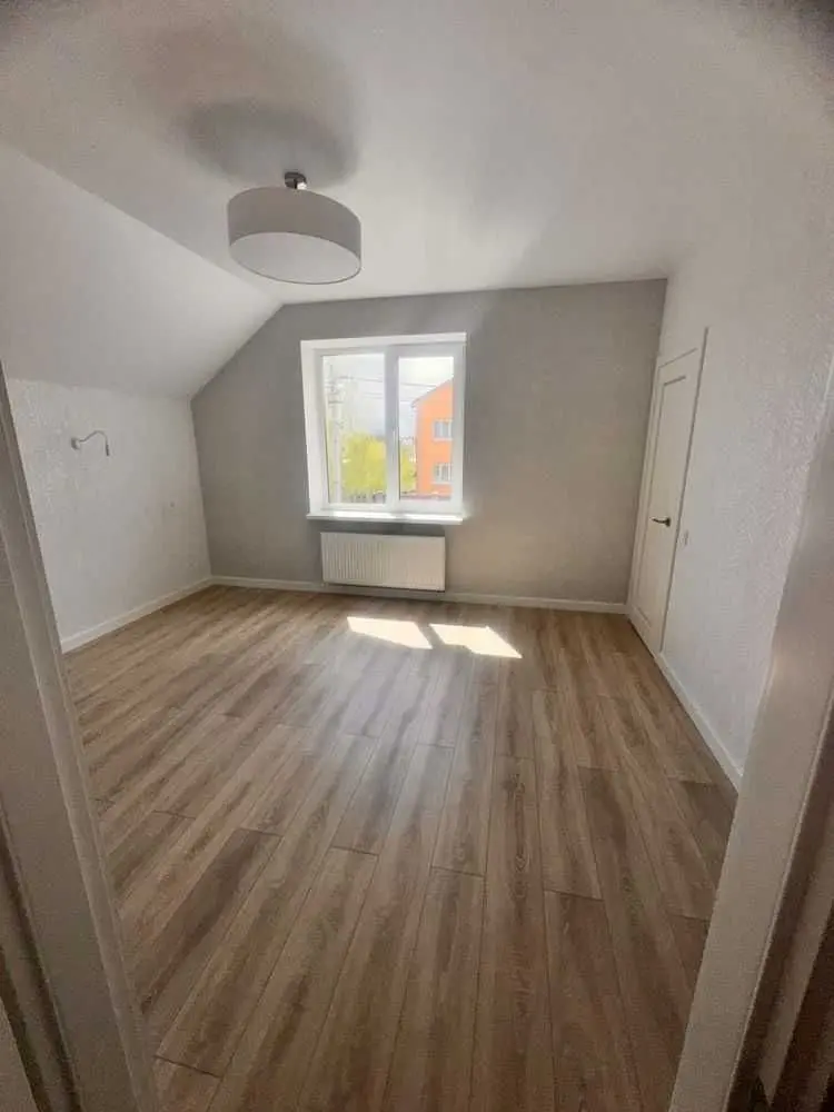 Фото Продаю дом, 145 кв. м, Котляревского ул.  Борисполь, цена: 195000 USD, код 5442