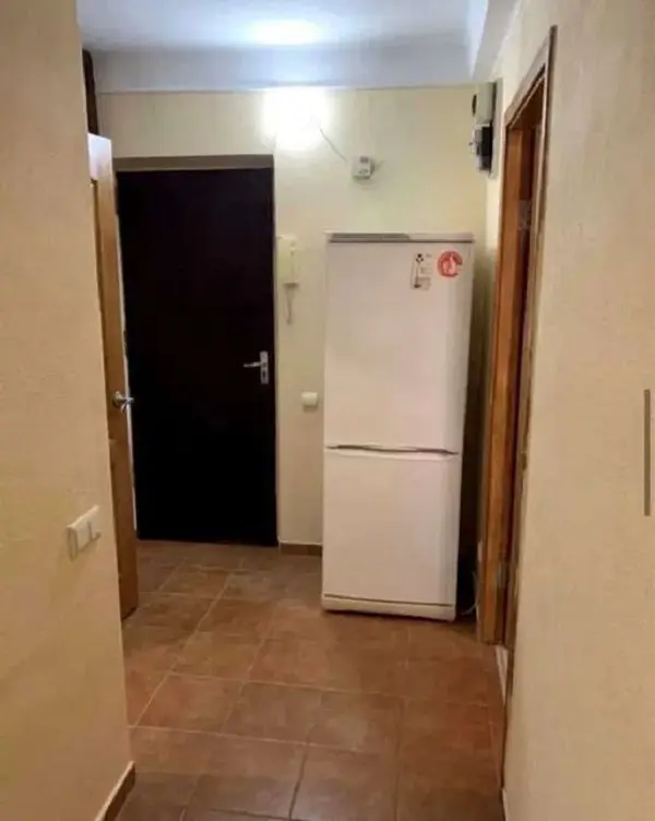 Фото Продаю 1 кімнатну квартиру, 30 кв. м, Воскресенський просп. (Перова) 15б Київ, ціна: 38000 $, код 5455
