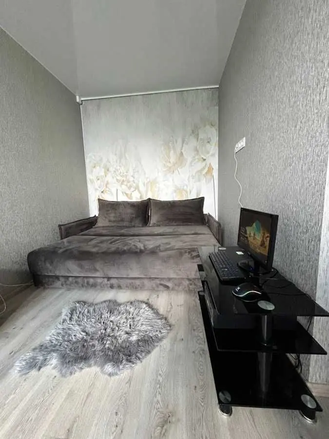 Фото Зняти 1 кімнатну квартиру, Весняний пров. (Советский)  Вишневе в довгострокову оренду, ціна: 14000 UAH, код 5462