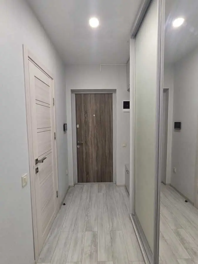 Фото Продаю 1 кімнатну квартиру, 43.5 кв. м, Тадея Рильського бульв. 1 Київ, ціна: 127000 USD, код 5468