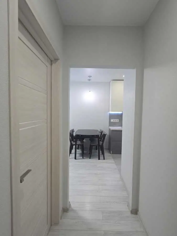 Фото Продаю 1 кімнатну квартиру, 43.5 кв. м, Тадея Рильського бульв. 1 Київ, ціна: 127000 USD, код 5468