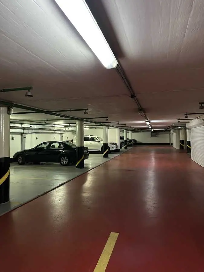 Фото Продаю паркінг, гараж, 17 кв. м, Володимирська вул.  Київ, ціна: 60000 USD, код 5472