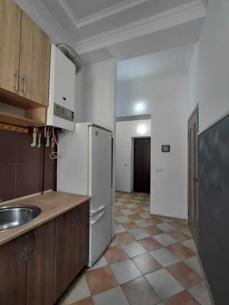 Фото Продаю 2-комнатную квартиру, 39 кв. м, Кривой Вал ул. 10 Луцк, цена: 58000 USD, код 5475
