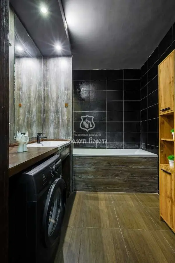 Фото Selling a 2-room apartment, 74 sq.m., Urlivska Street 17 Kyiv, price: 110000 USD, code 5483