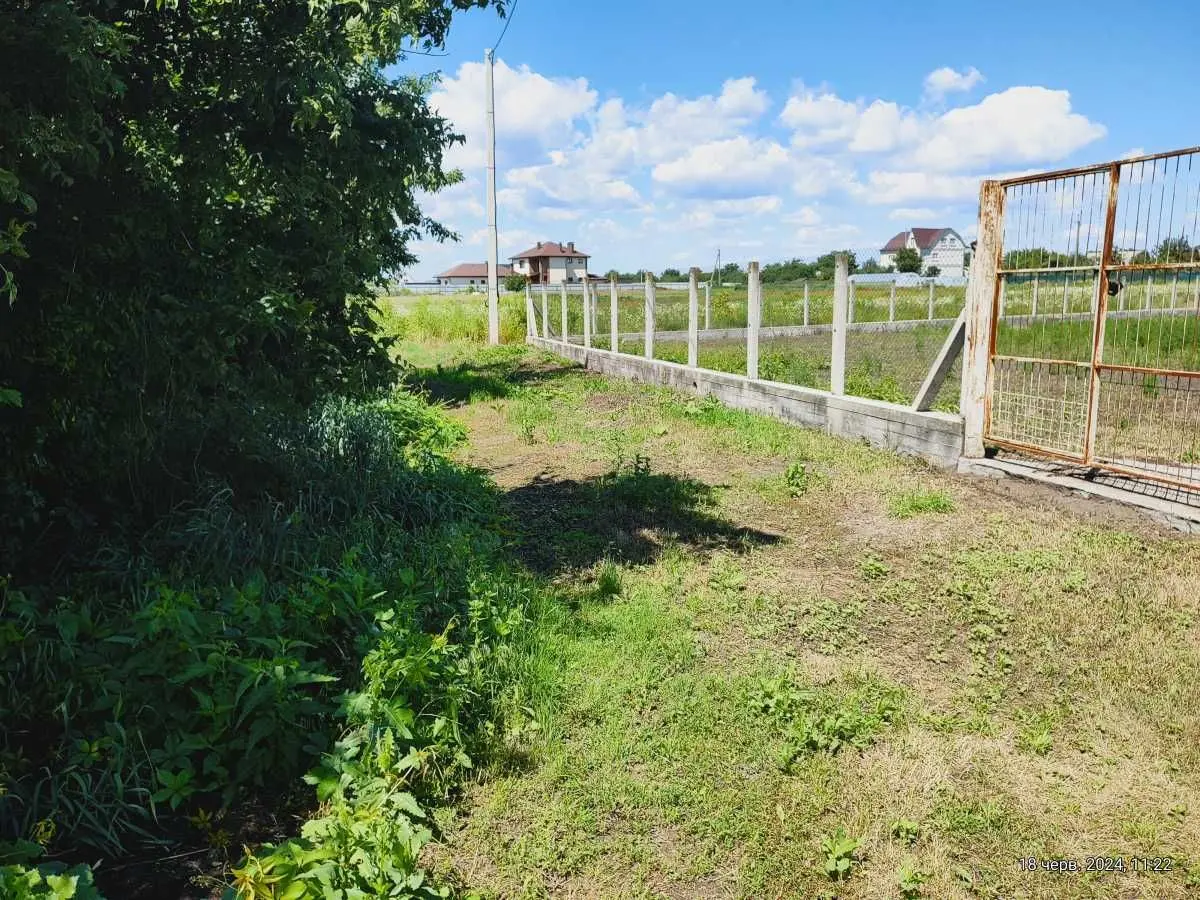 Фото Продаю земельну ділянку, Центральна вул.  Погреби, ціна: 63000 USD, код 5531