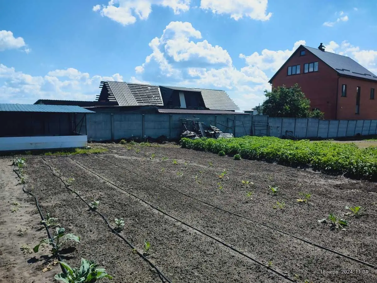 Фото Продаю земельну ділянку, Центральна вул.  Погреби, ціна: 63000 USD, код 5531