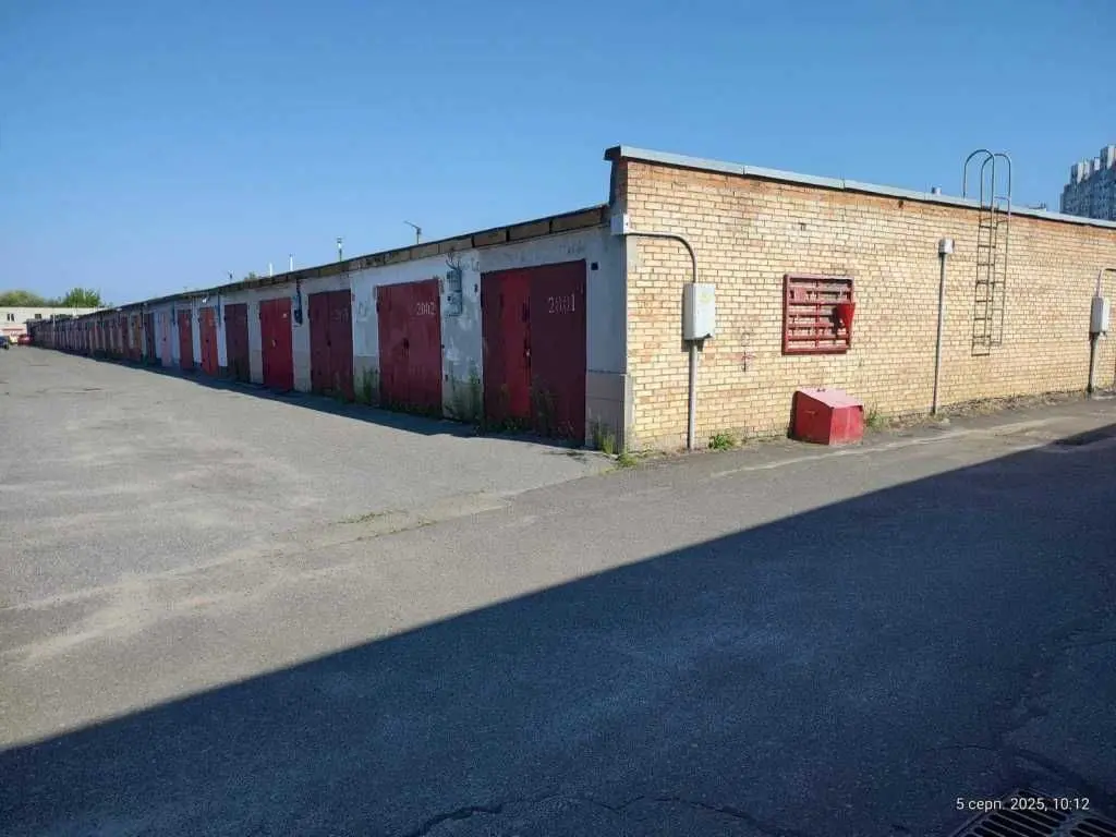 Фото Продаю паркінг, гараж, 40.9 кв. м, Радунська вул. 3 Київ, ціна: 22500 USD, код 5532