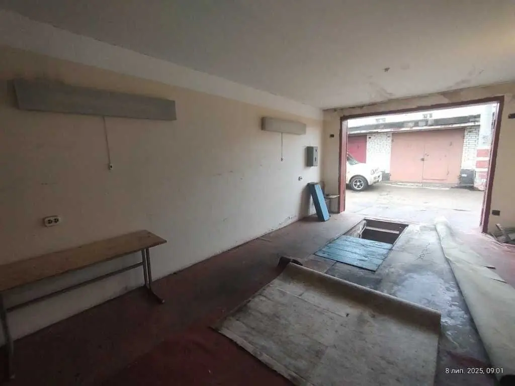 Фото Продаю паркінг, гараж, 40.9 кв. м, Радунська вул. 3 Київ, ціна: 23000 USD, код 5533