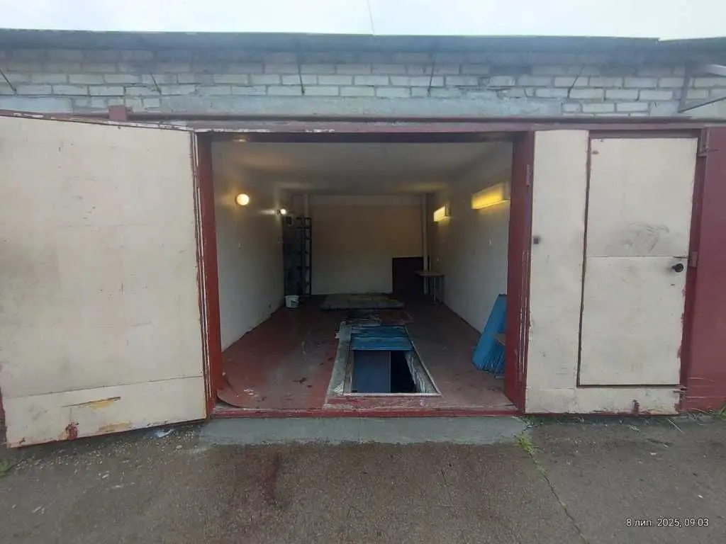 Фото Продаю паркінг, гараж, 40.9 кв. м, Радунська вул. 3 Київ, ціна: 23000 USD, код 5533