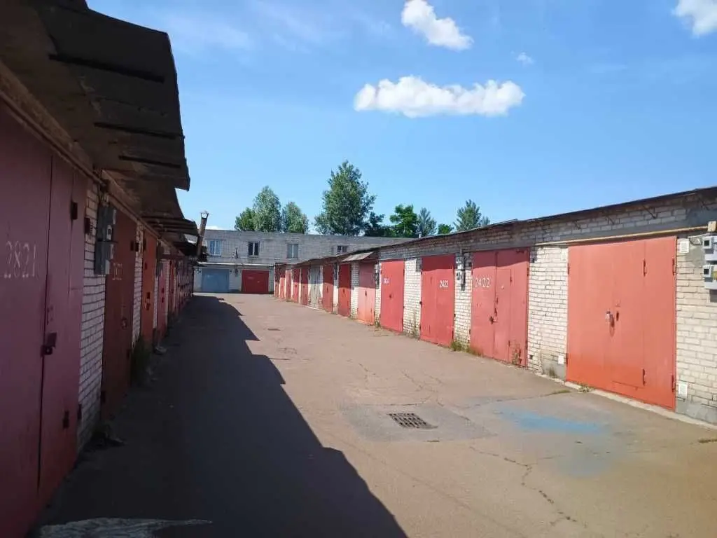 Фото Продаю паркінг, гараж, 40.9 кв. м, Радунська вул. 3 Київ, ціна: 23000 USD, код 5533
