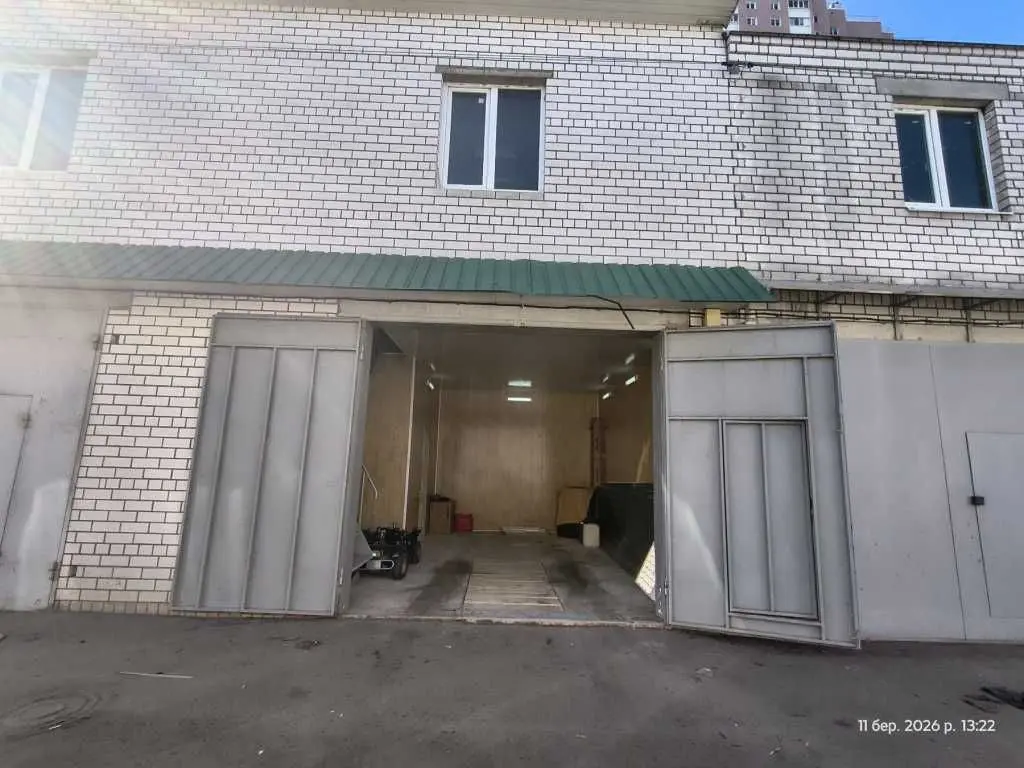 Фото Продаю паркінг, гараж, 100 кв. м, Миколи Закревського вул. (Милославська)  Київ, ціна: 27500 USD, код 5535