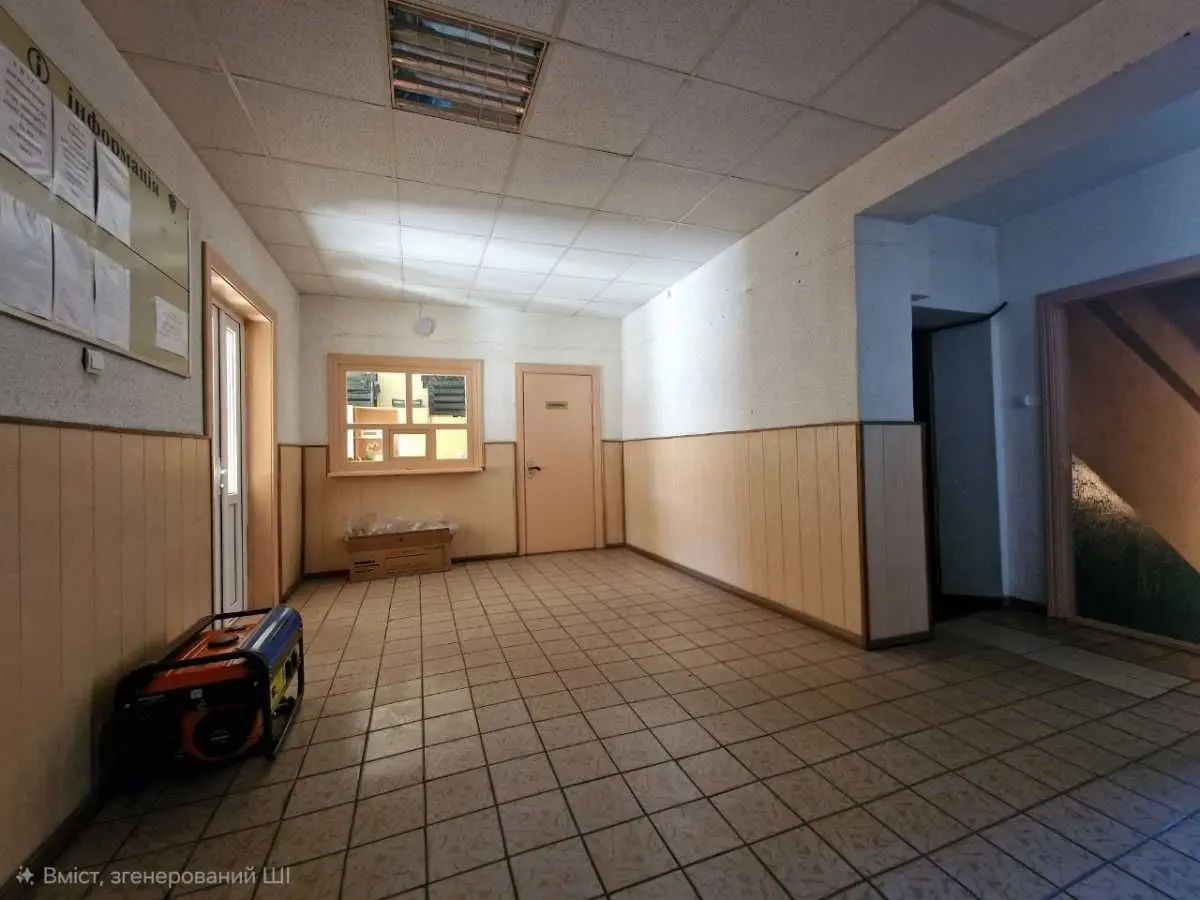 Фото Продаю офіс, 962 кв. м, Молодіжна вул.  Біла Церква, ціна: 280000 USD, код 5540