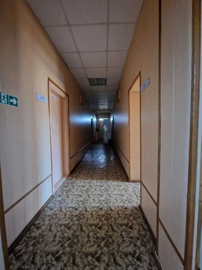 Фото Продаю офіс, 962 кв. м, Молодіжна вул.  Біла Церква, ціна: 280000 USD, код 5540