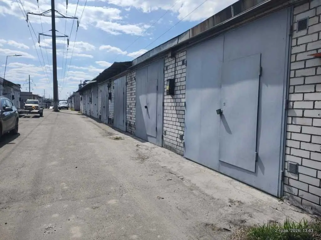Фото Продаю паркінг, гараж, 44 кв. м, Пухівська вул.  Київ, ціна: 11500 USD, код 5543