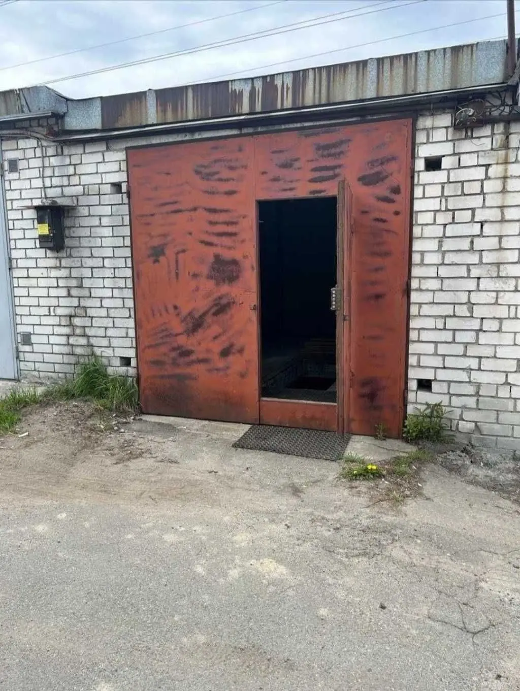 Фото Продаю паркінг, гараж, 44 кв. м, Пухівська вул.  Київ, ціна: 11500 USD, код 5543
