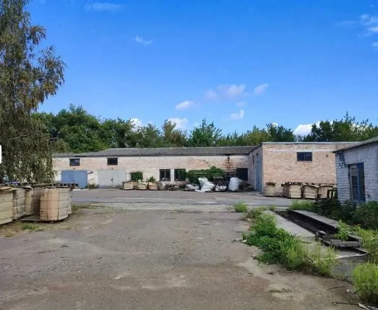 Фото Продаю офіс, 1760 кв. м, Канів, ціна: 190000 USD, код 5545