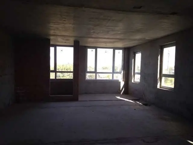 Фото Продаю 1-комнатную квартиру, 1110.29 кв. м, Олимпийская ул.  Бровары, цена: 14000000 UAH, код 5549