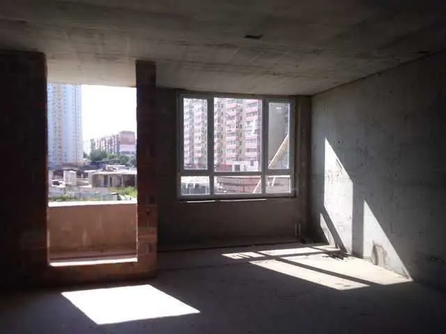 Фото Продаю 1-комнатную квартиру, 1110.29 кв. м, Олимпийская ул.  Бровары, цена: 14000000 UAH, код 5549