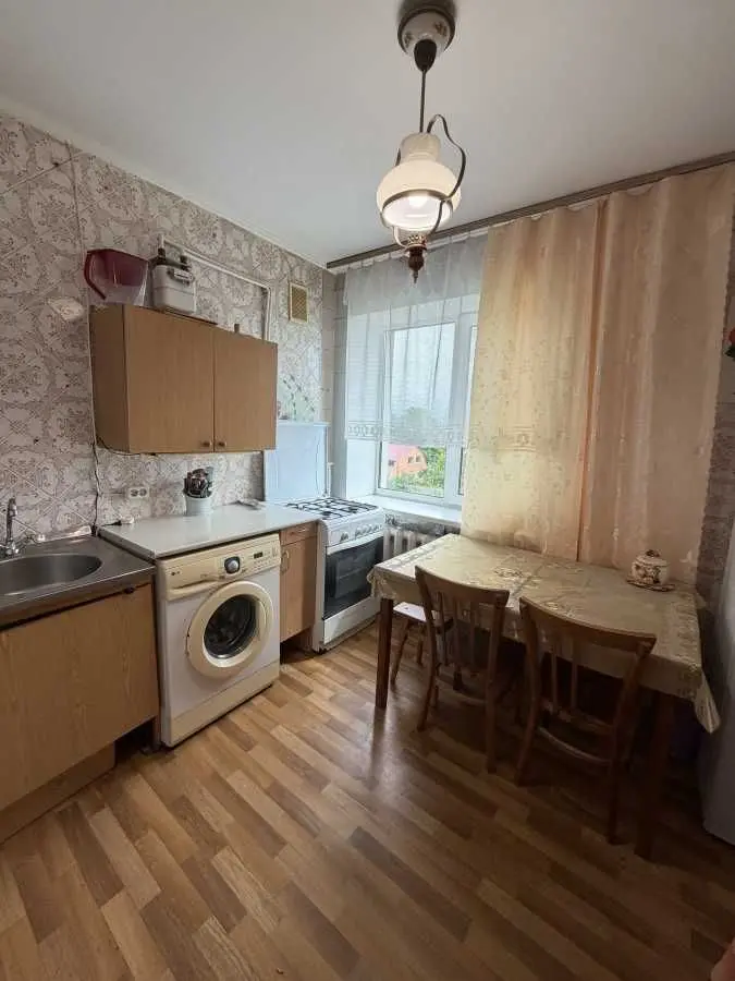 Фото Продаю 4 кімнатну квартиру, 79.8 кв. м, Циблі, ціна: 37000 USD, код 5558