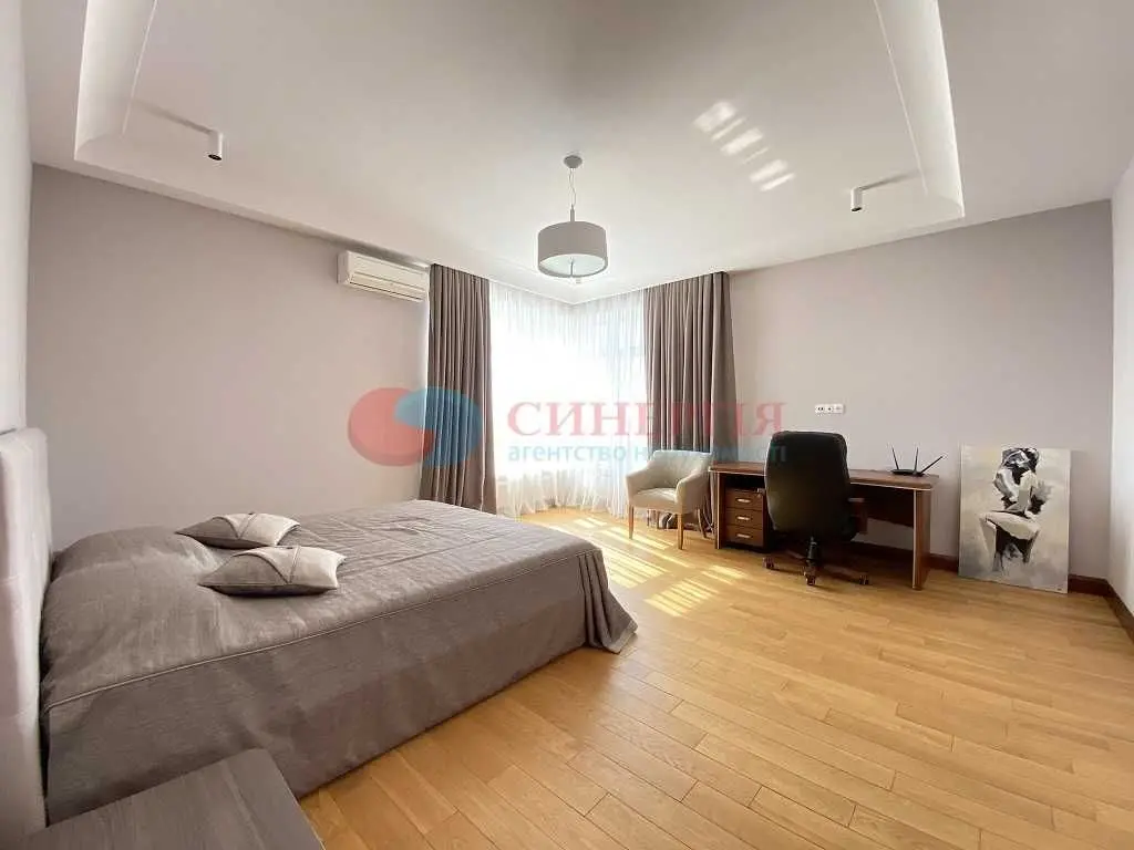 Фото Rent a 3-room apartment, Klovskyi Descent  Kyiv for long-term rent, price: 1500 USD, code 5565