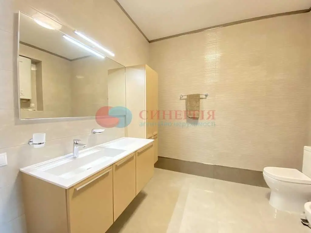 Фото Rent a 3-room apartment, Klovskyi Descent  Kyiv for long-term rent, price: 1500 USD, code 5565