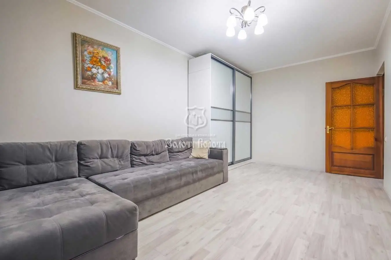 Фото Selling a 2-room apartment, 64.7 sq.m., Heroiv Sevastopolia Street 15 Kyiv, price: 107000 USD, code 5573